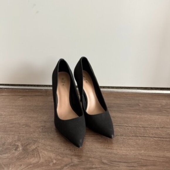 Point toe blacks stiletto high heel - Picture 3 of 7